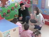 Visita a las nuevas aulas de 2 años del Fuente Salí­n