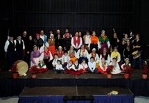 Clausura de curso de la escuela de folclore