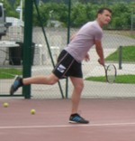 Arranca la escuela municipal de tenis de verano