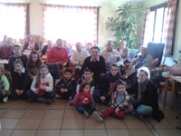 Val Navidad visitó la residencia Fuente Ventura de Luey